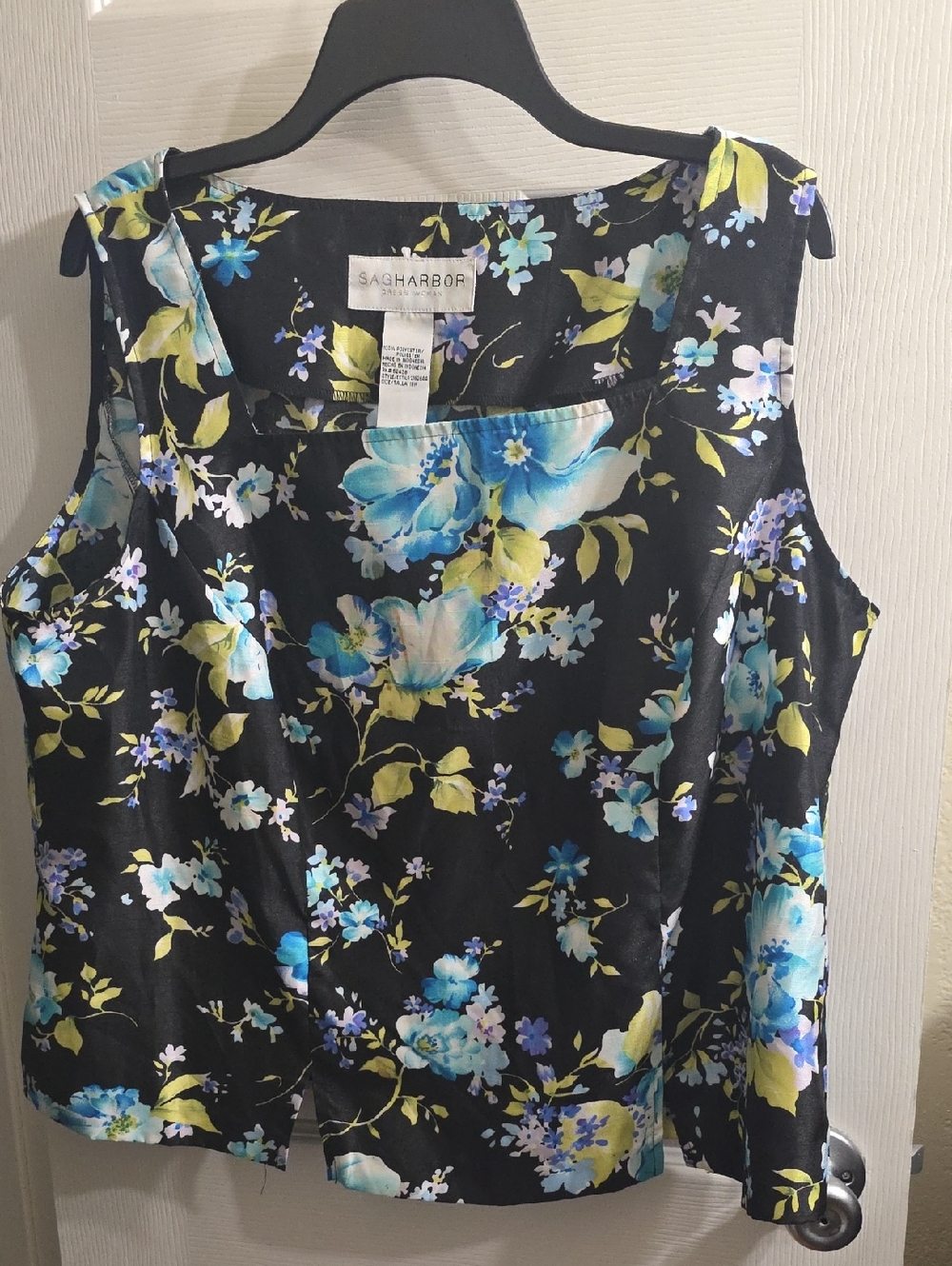 Sag Harbor Black Floral Tank with Blue and Lime Blooms Size 18W